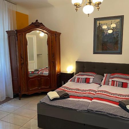 Buda Castle Apartment Budapest Exteriör bild