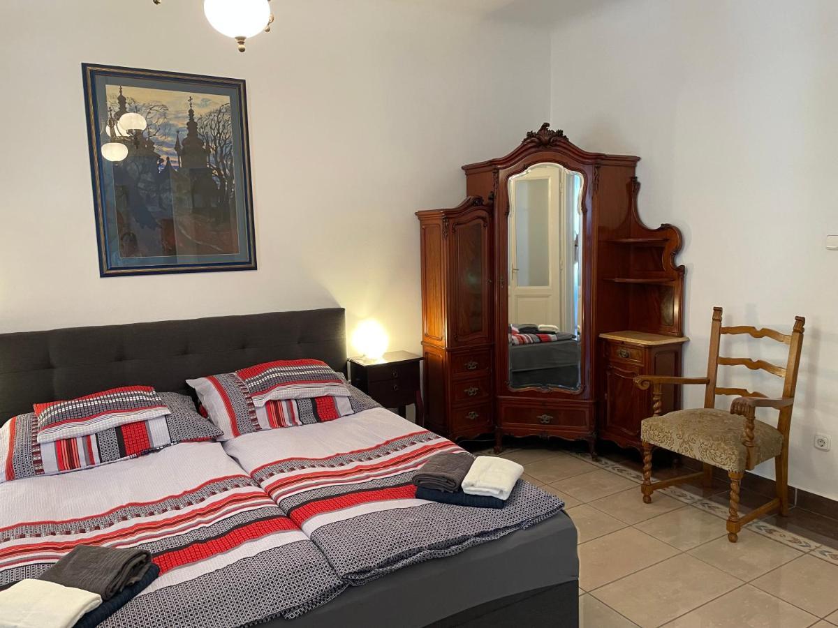 Buda Castle Apartment Budapest Exteriör bild
