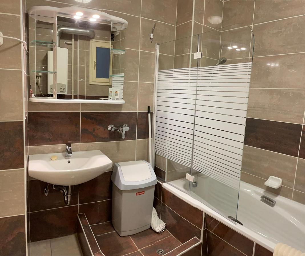 Buda Castle Apartment Budapest Exteriör bild