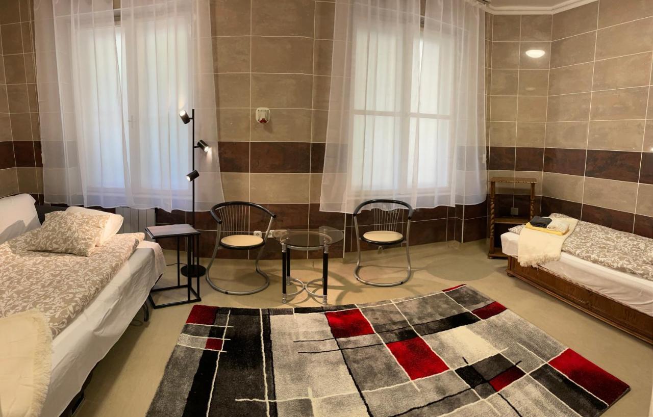 Buda Castle Apartment Budapest Exteriör bild
